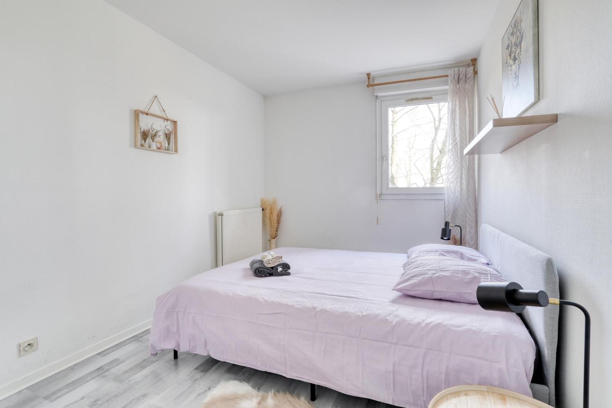 Le Warm Cocon - Spacieux T3 - 5 Personnes - Wifi Et Parking Rosny-sous-Bois Dış mekan fotoğraf