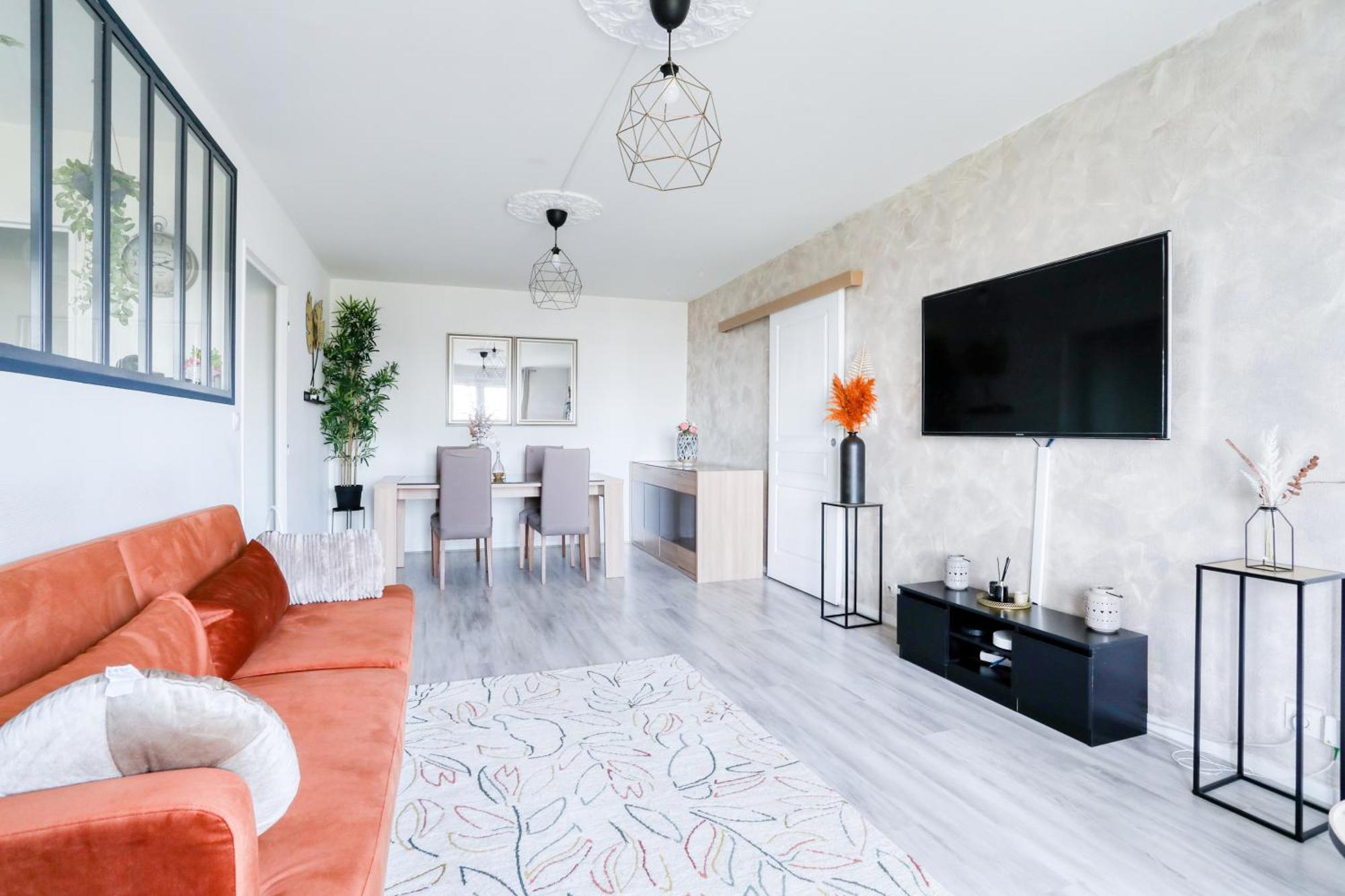 Le Warm Cocon - Spacieux T3 - 5 Personnes - Wifi Et Parking Rosny-sous-Bois Dış mekan fotoğraf