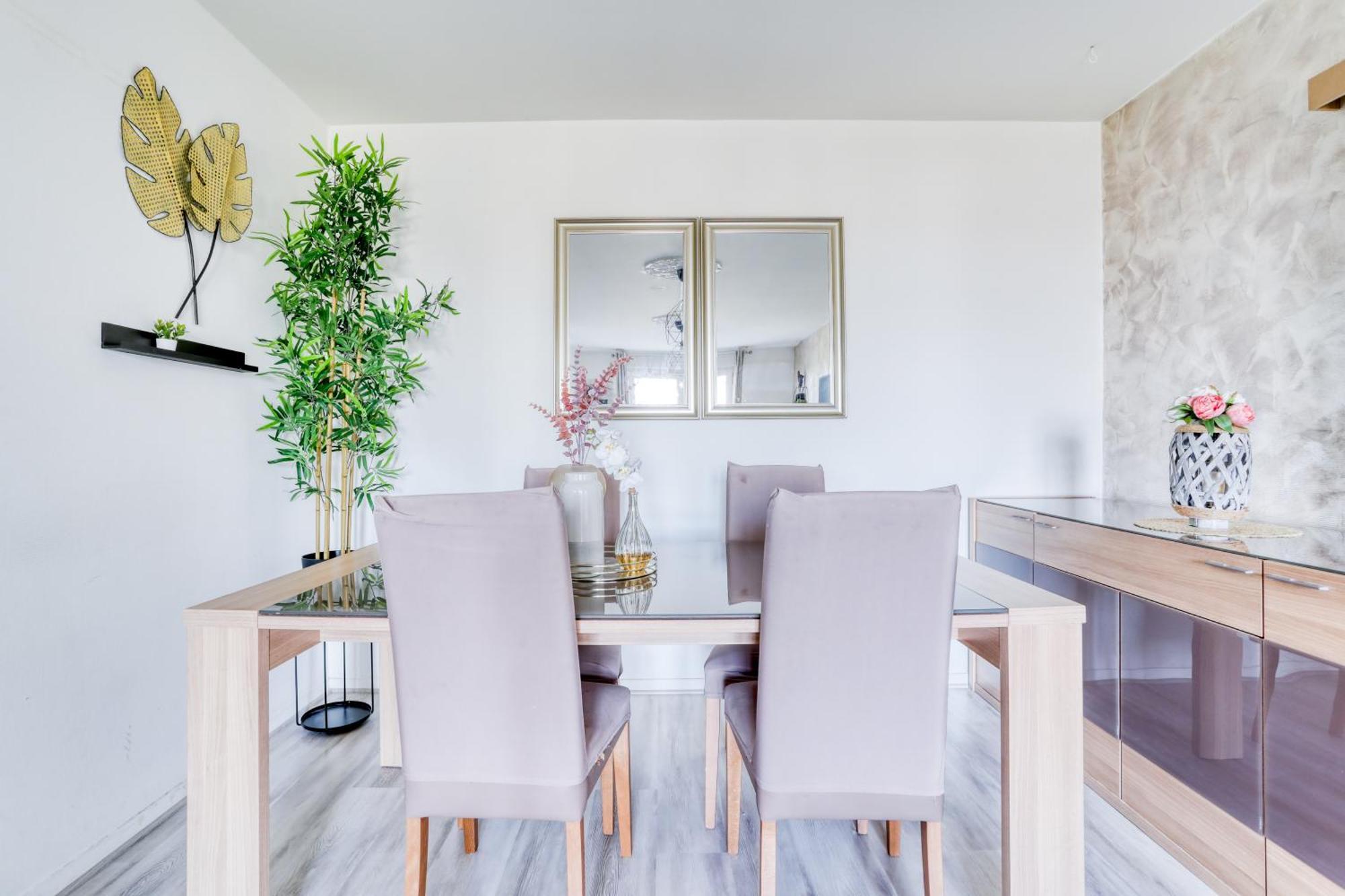 Le Warm Cocon - Spacieux T3 - 5 Personnes - Wifi Et Parking Rosny-sous-Bois Dış mekan fotoğraf